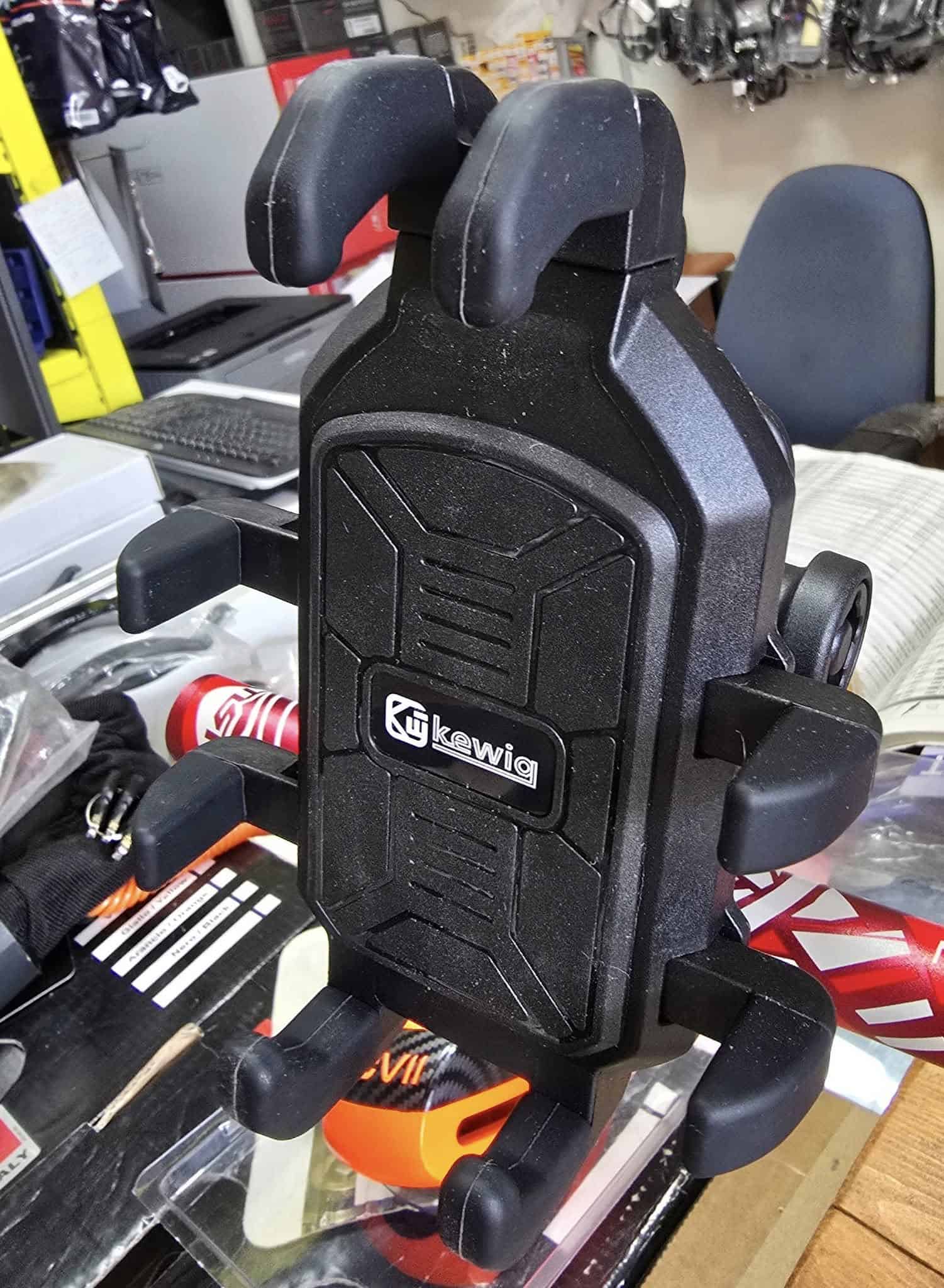 מתקן לטלפון תמנון